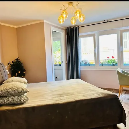 La Vie Est Belle A Apartamento *