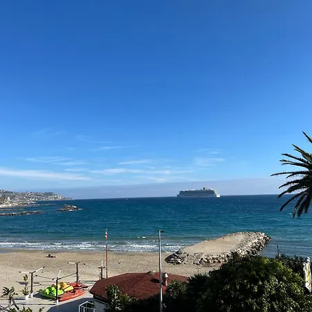 La Vie Est Belle A Apartamento San Remo